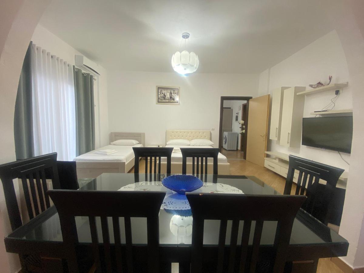 Holiday Home Shahini Εξαμίλιο Εξωτερικό φωτογραφία